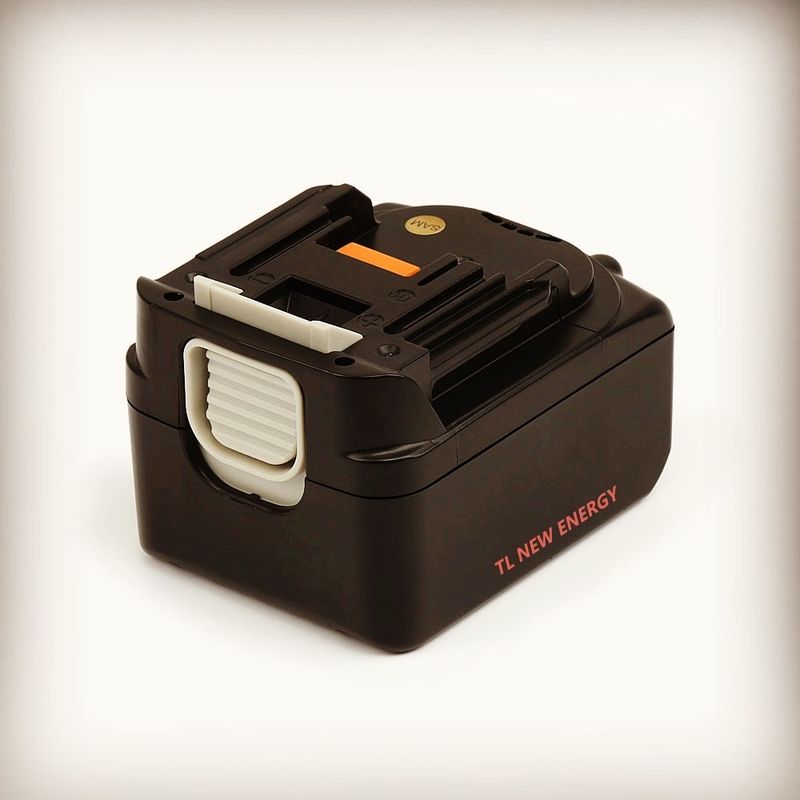 14.4V 5000mAh باتری های لیتیوم قابل شارژ برای ابزار دست بند پلاستیکی Gt-One